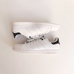 Adidas Stan Smith Sneakers!